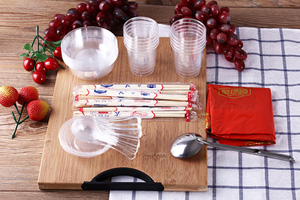 泉綠恒一次性水晶餐具有哪些特點