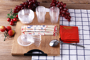 【泉綠恒】一次性水晶餐具的保質期是多久？